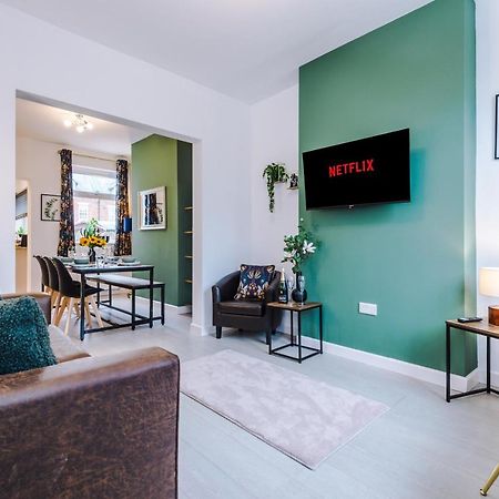Stunning 3-Bed Home In Nantwich By 53 Degrees Property - Amazing Location, Ideal For Groups - Sleeps 6 מראה חיצוני תמונה