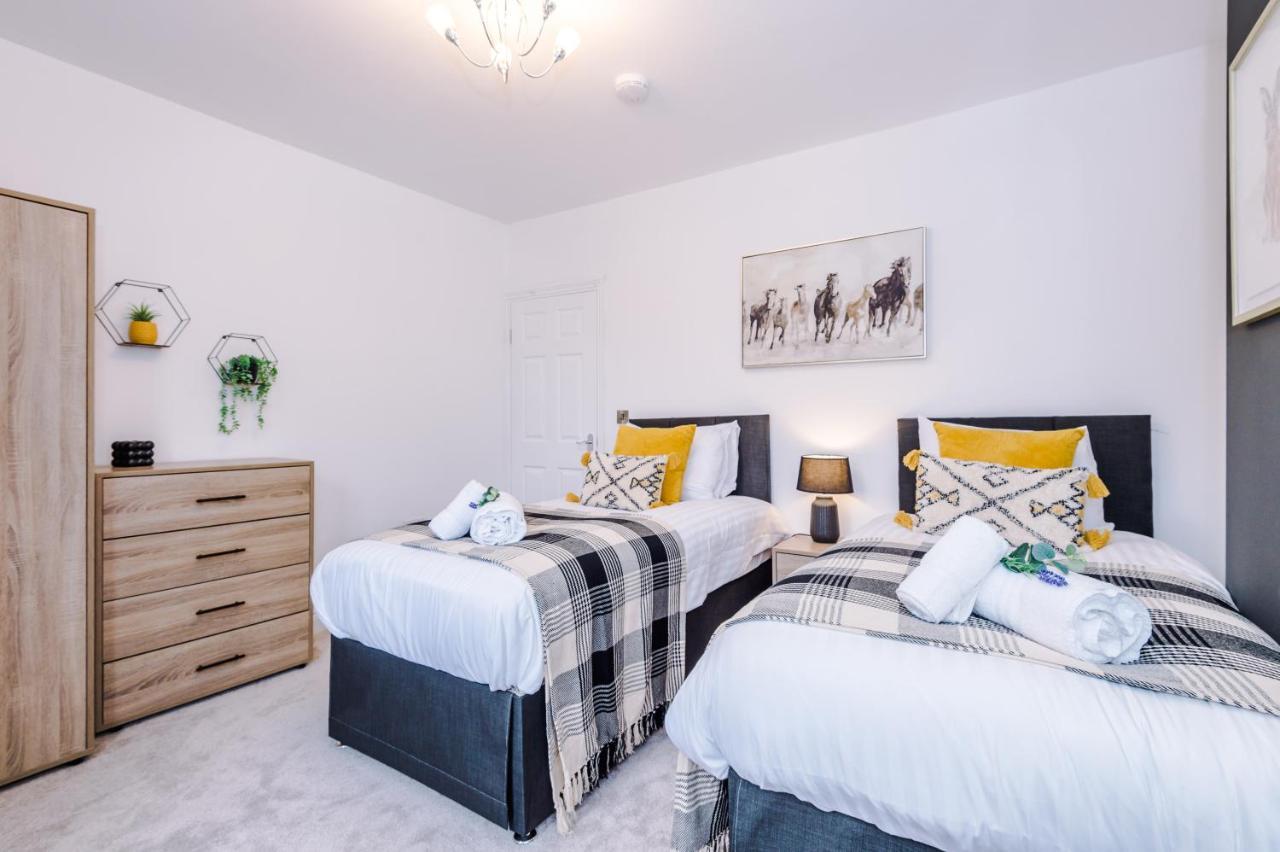 Stunning 3-Bed Home In Nantwich By 53 Degrees Property - Amazing Location, Ideal For Groups - Sleeps 6 מראה חיצוני תמונה