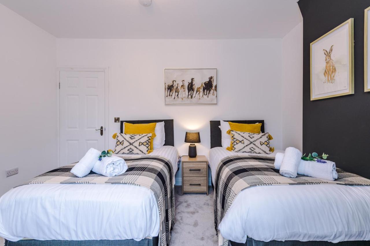 Stunning 3-Bed Home In Nantwich By 53 Degrees Property - Amazing Location, Ideal For Groups - Sleeps 6 מראה חיצוני תמונה